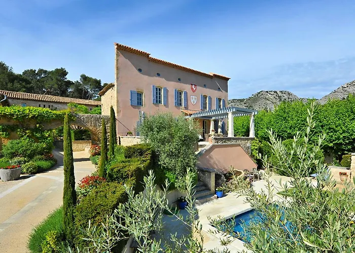 Chateau De La Merletade