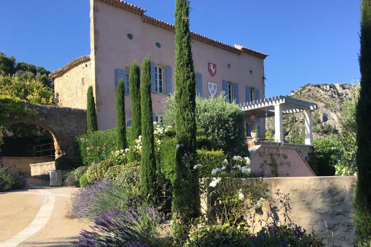 Chateau De La Merletade